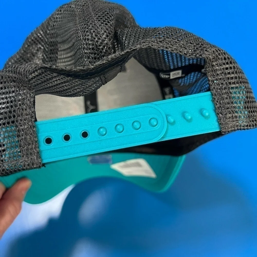 NWT. Miami Dolphin’s Kid’s Adjustable Hat.